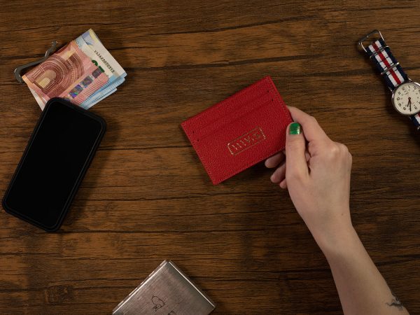 Carholder-red-feel-final